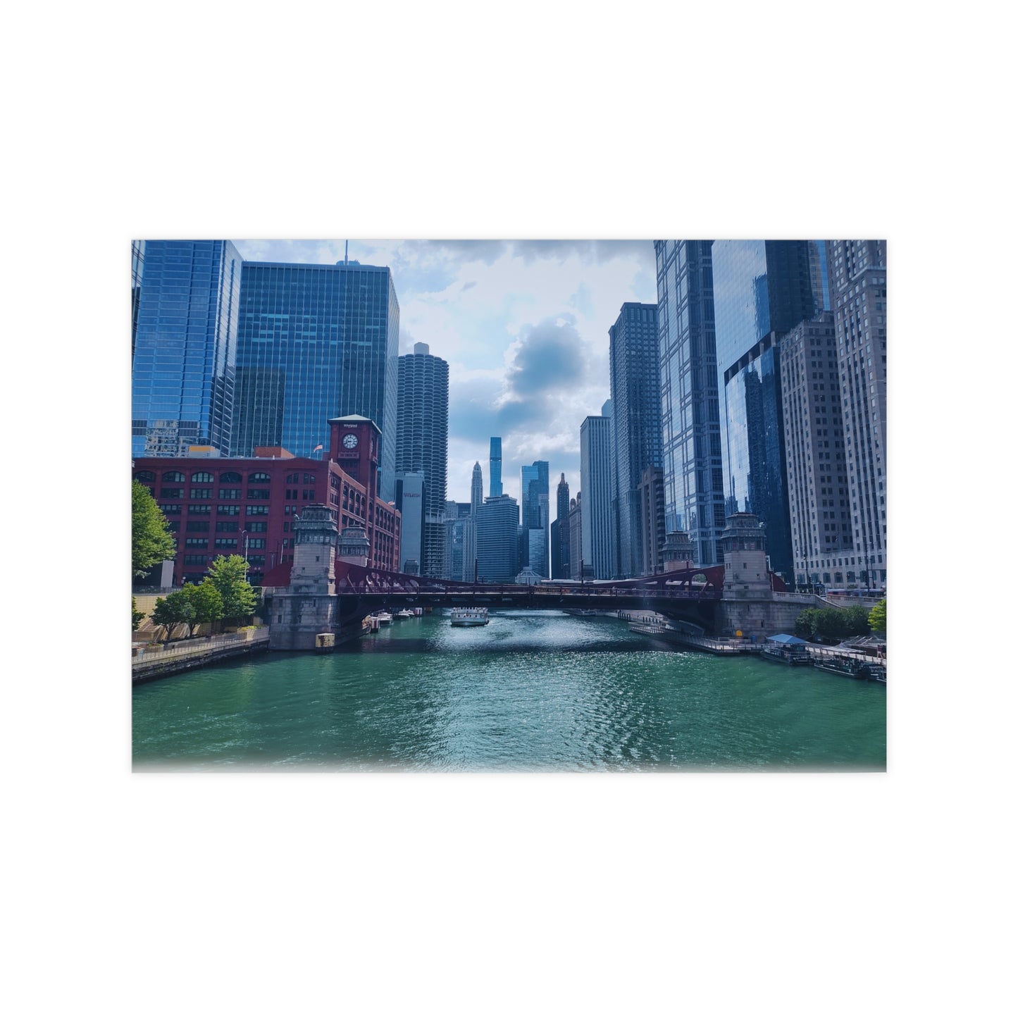 Chicago River Matte Photograph Horizontal Posters EU