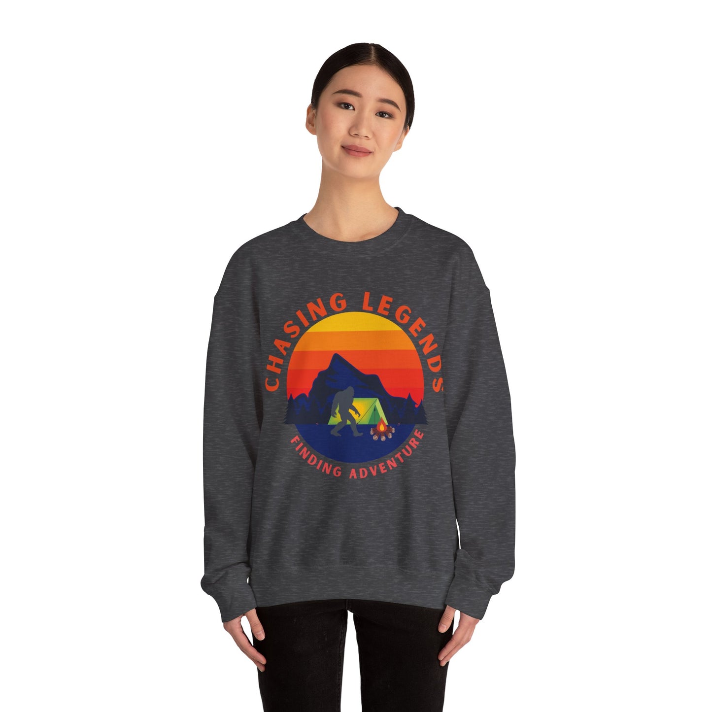 Bigfoot Adventure: Chasing Legends Unisex Heavy Blend™ Crewneck Sweatshirt EU