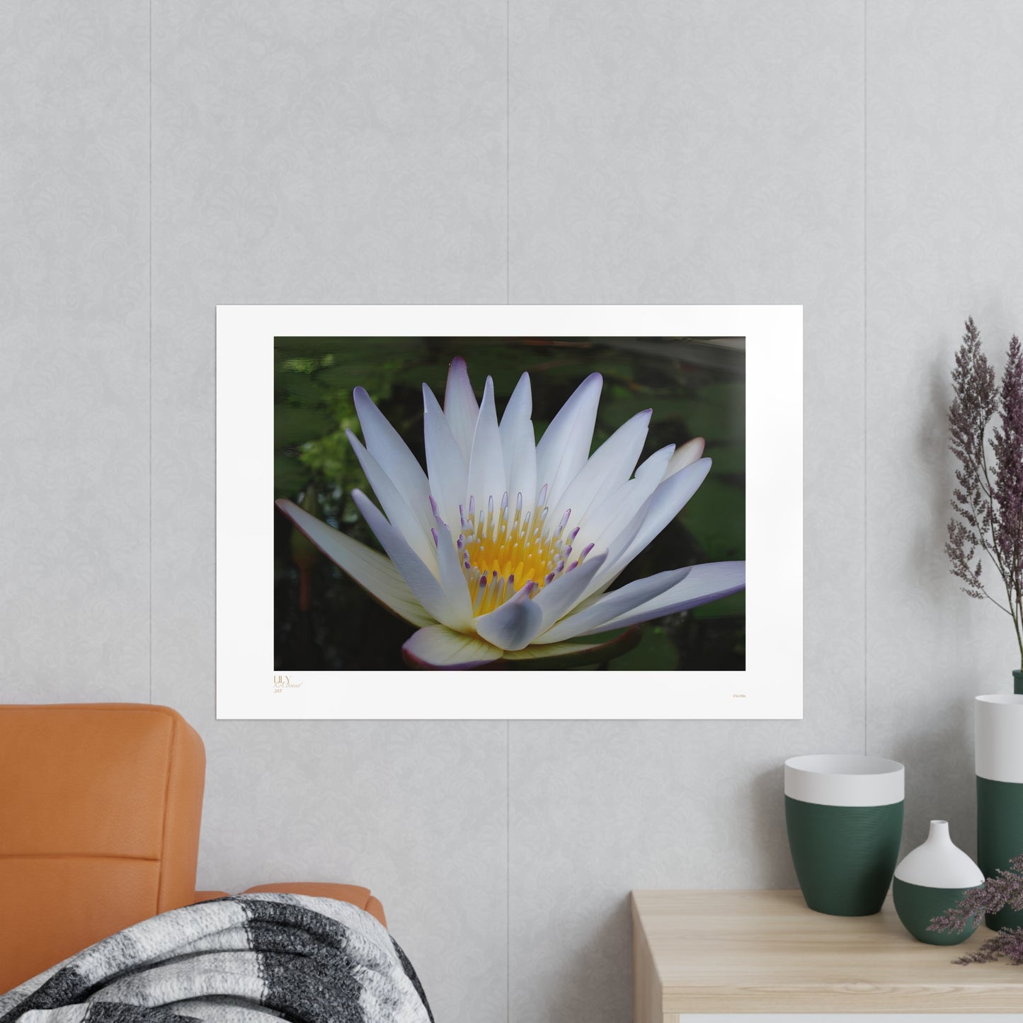 Lily Matte Photograph Horizontal Posters EU